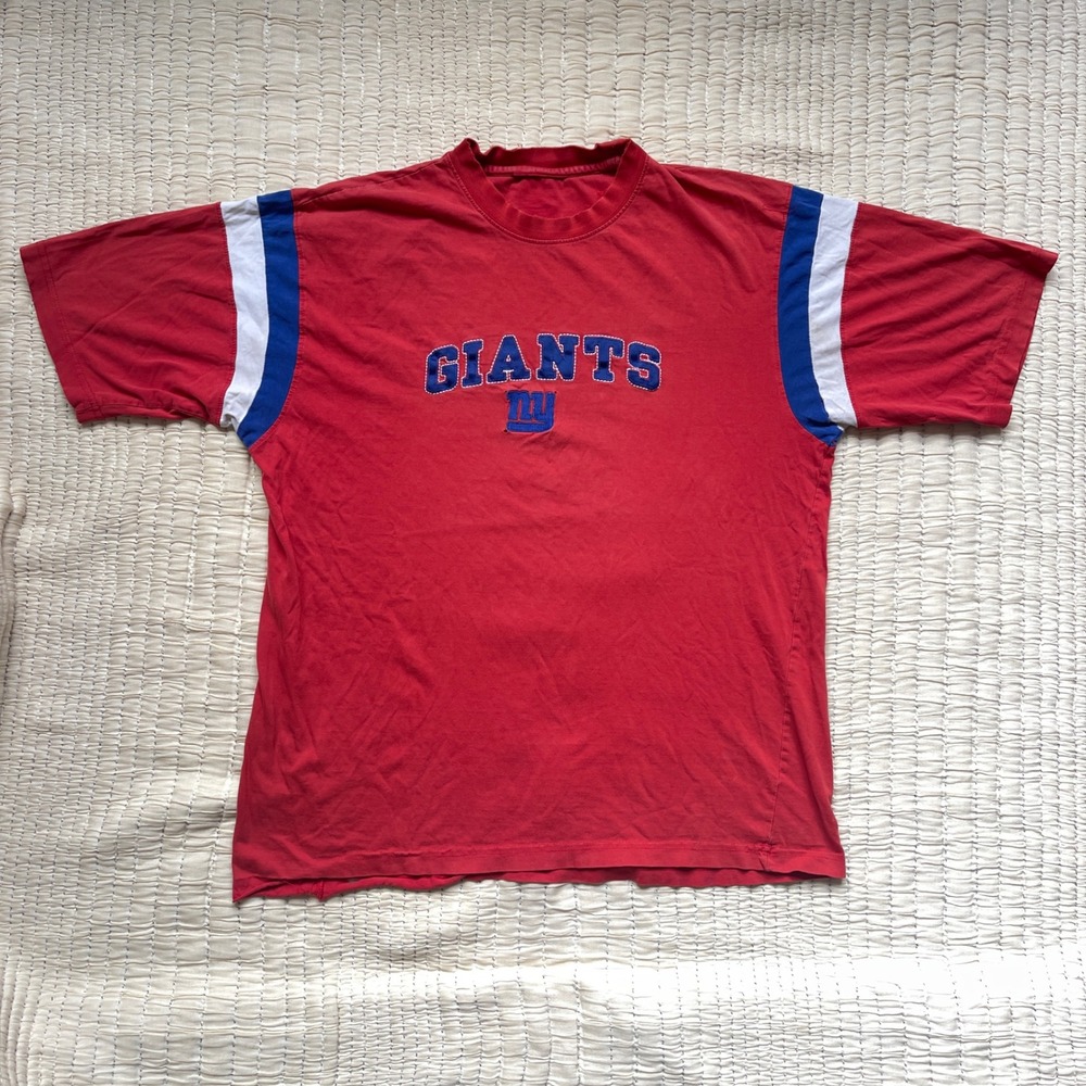 Vintage Reebok New York Giants T Shirt Red Embroidered Distressed Mens XL